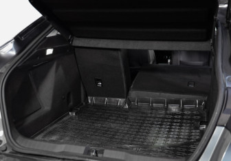 Подержанный автомобиль Renault Arkana 2019 года (25 фото)