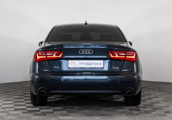 Подержанный автомобиль Audi A6 Sedan 2011 года (6 фото)