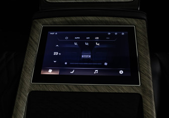 Подержанный автомобиль Tank 500 2023 года (27 фото)