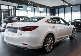 Новый Mazda 6 Sedan 2023 (5 фото)