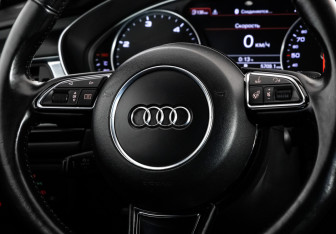 Подержанный автомобиль Audi A6 allroad 2013 года (11 фото)