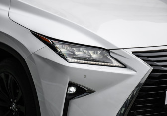 Подержанный автомобиль Lexus RX 2018 года (11 фото)