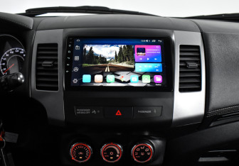 Подержанный автомобиль Mitsubishi Outlander 2011 года (17 фото)
