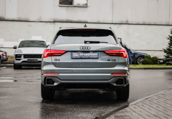 Подержанный автомобиль Audi Q3 2024 года (8 фото)