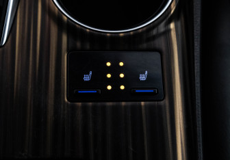 Подержанный автомобиль Toyota Camry Sedan 2019 года (23 фото)