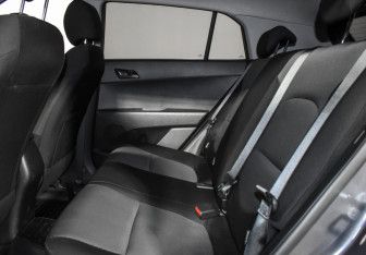 Подержанный автомобиль Hyundai Creta 2021 года (13 фото)
