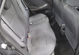 Подержанный автомобиль Hyundai Solaris Sedan 2016 года (13 фото)