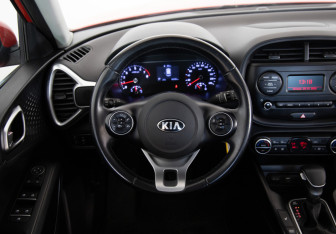 Подержанный автомобиль Kia Soul 2020 года (10 фото)