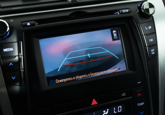 Подержанный автомобиль Toyota Camry Sedan 2016 года (15 фото)