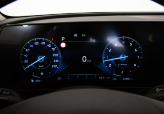 Подержанный автомобиль Kia Sportage 2023 года (12 фото)