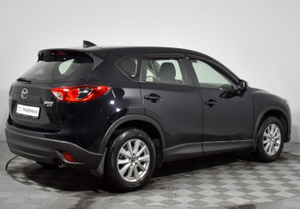 Подержанный автомобиль Mazda CX-5 2015 года (5 фото)