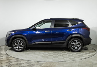 Подержанный автомобиль Kia Seltos 2020 года (8 фото)