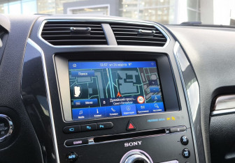 Подержанный автомобиль Ford Explorer 2018 года (25 фото)