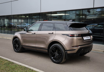 Подержанный автомобиль Land Rover Range Rover Evoque 2020 года (6 фото)