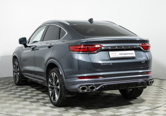 Подержанный автомобиль Geely Tugella 2022 года (7 фото)