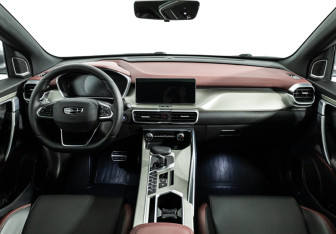 Подержанный автомобиль Geely Coolray 2023 года (13 фото)