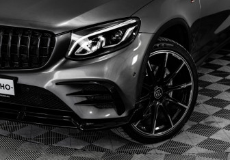 Подержанный автомобиль Mercedes-Benz GLC AMG 2016 года (3 фото)