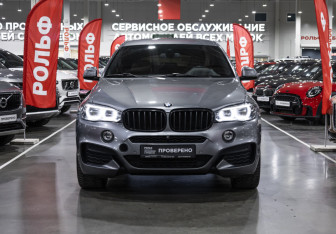 Подержанный автомобиль BMW X6 2017 года (3 фото)