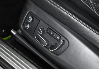 Подержанный автомобиль Bentley Continental GT Coupe 2013 года (14 фото)