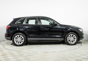 Подержанный автомобиль Audi Q5 2015 года (4 фото)