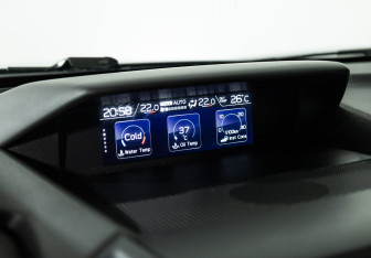 Подержанный автомобиль Subaru Forester Suv 2021 года (16 фото)