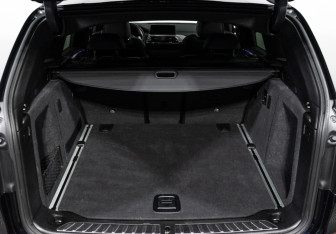 Подержанный автомобиль BMW X3 2020 года (21 фото)