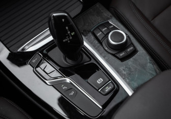 Подержанный автомобиль BMW X3 2020 года (22 фото)