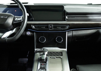 Подержанный автомобиль Exeed VX 2023 года (14 фото)