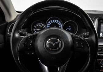 Подержанный автомобиль Mazda CX-5 2016 года (14 фото)