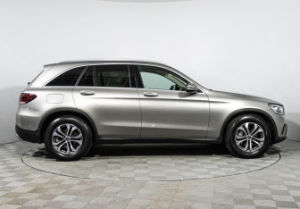 Подержанный автомобиль Mercedes-Benz GLC Coupe 2019 года (4 фото)