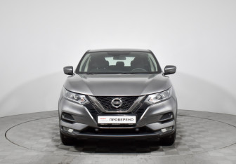 Подержанный автомобиль Nissan Qashqai 2019 года (2 фото)