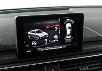 Подержанный автомобиль Audi A4 Sedan 2019 года (16 фото)