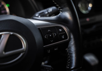 Подержанный автомобиль Lexus RX 2017 года (13 фото)