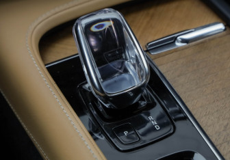 Подержанный автомобиль Volvo XC90 2019 года (21 фото)