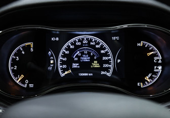 Подержанный автомобиль Jeep Grand Cherokee 2019 года (15 фото)