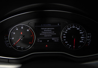 Подержанный автомобиль Audi A4 Sedan 2016 года (13 фото)