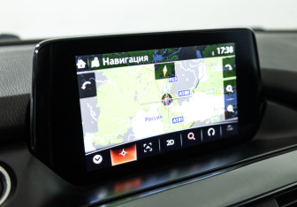 Подержанный автомобиль Mazda 6 Sedan 2017 года (16 фото)