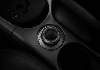 Подержанный автомобиль Mitsubishi Outlander 2011 года (19 фото)