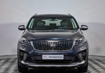 Подержанный автомобиль Kia Sorento 2019 года (2 фото)