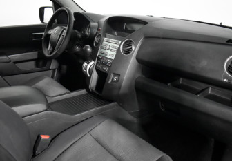 Подержанный автомобиль Honda Pilot 2008 года (13 фото)