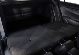 Подержанный автомобиль Kia Rio Hatchback 2019 года (27 фото)