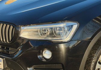 Подержанный автомобиль BMW X4 2015 года (9 фото)