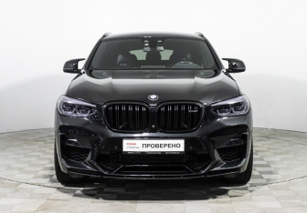 Подержанный автомобиль BMW X4 M 2019 года (2 фото)