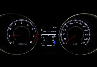 Подержанный автомобиль Mitsubishi ASX 2013 года (15 фото)