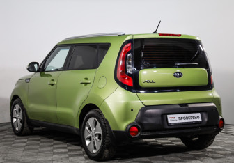 Подержанный автомобиль Kia Soul 2014 года (7 фото)