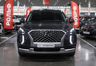 Подержанный автомобиль Hyundai Palisade 2021 года (3 фото)