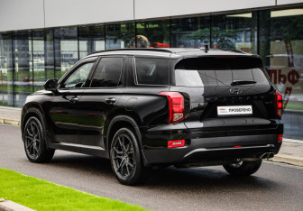 Подержанный автомобиль Hyundai Palisade 2021 года (8 фото)