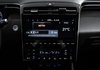 Подержанный автомобиль Hyundai Tucson 2022 года (16 фото)