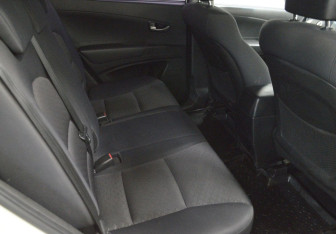 Подержанный автомобиль SsangYong Actyon 2011 года (12 фото)