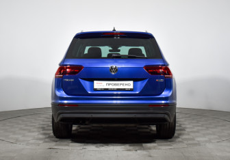 Подержанный автомобиль Volkswagen Tiguan 2020 года (7 фото)